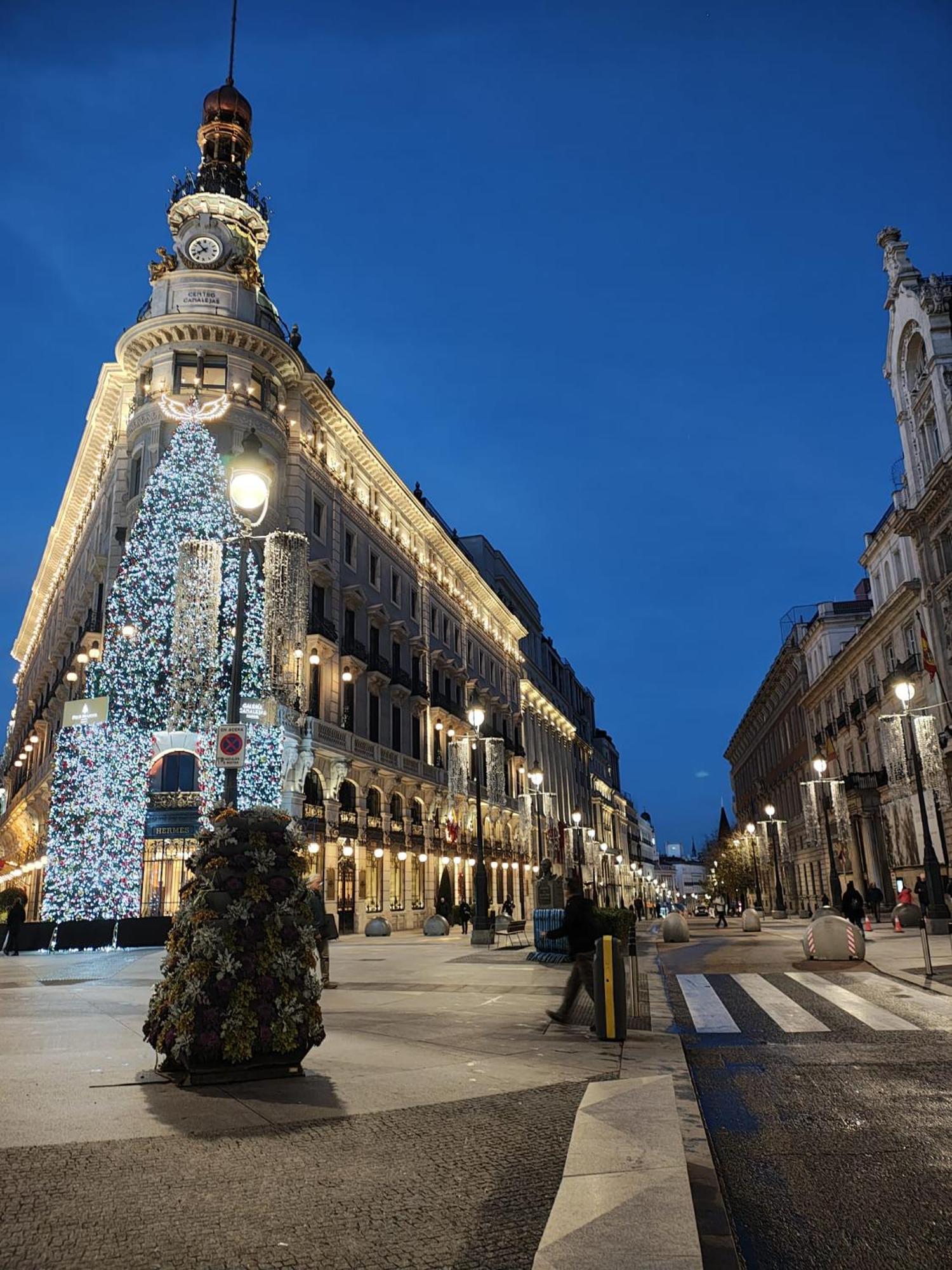 Hotel Ch Cruz Madrid Exterior foto