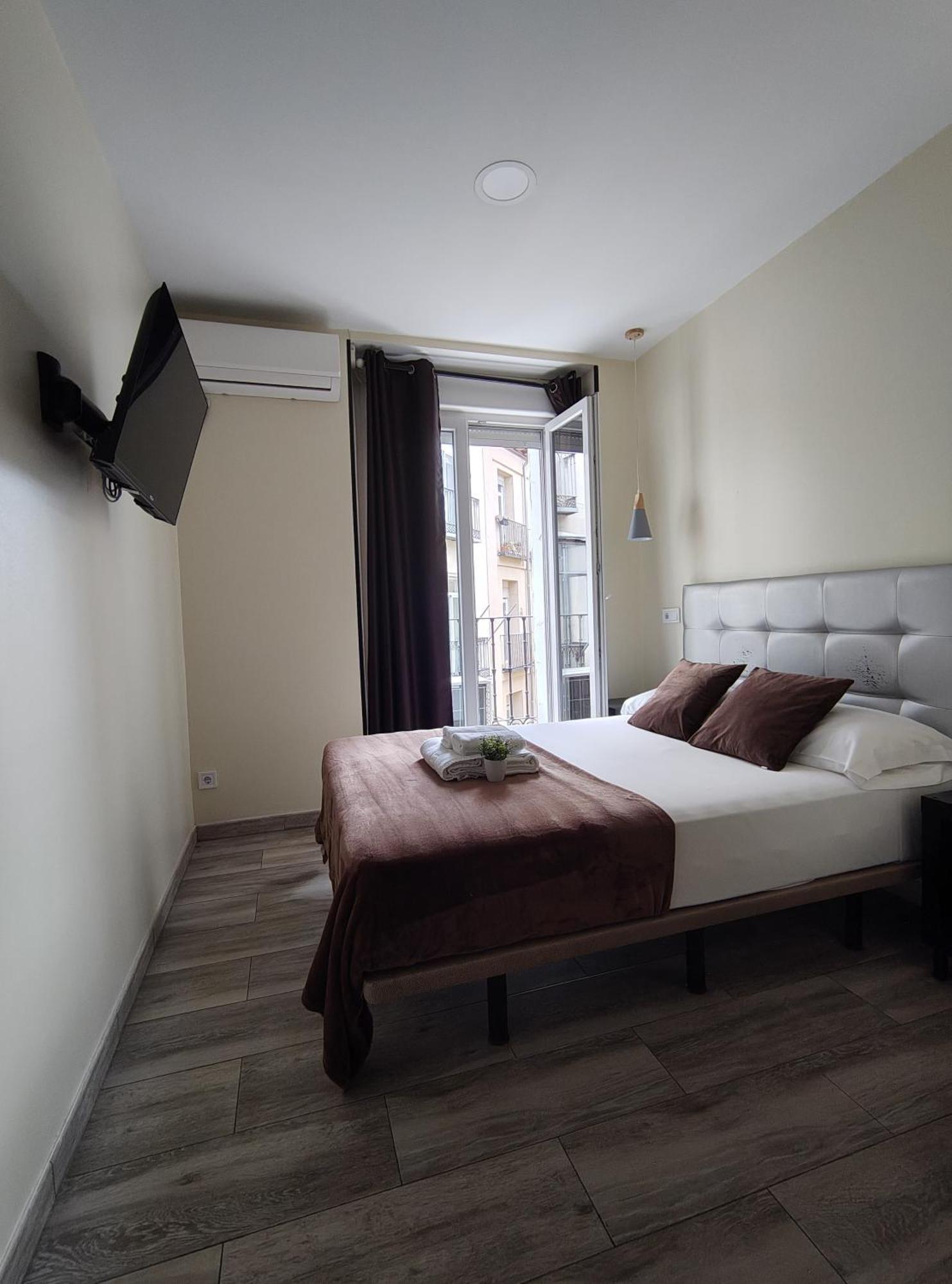 Hotel Ch Cruz Madrid Zimmer foto